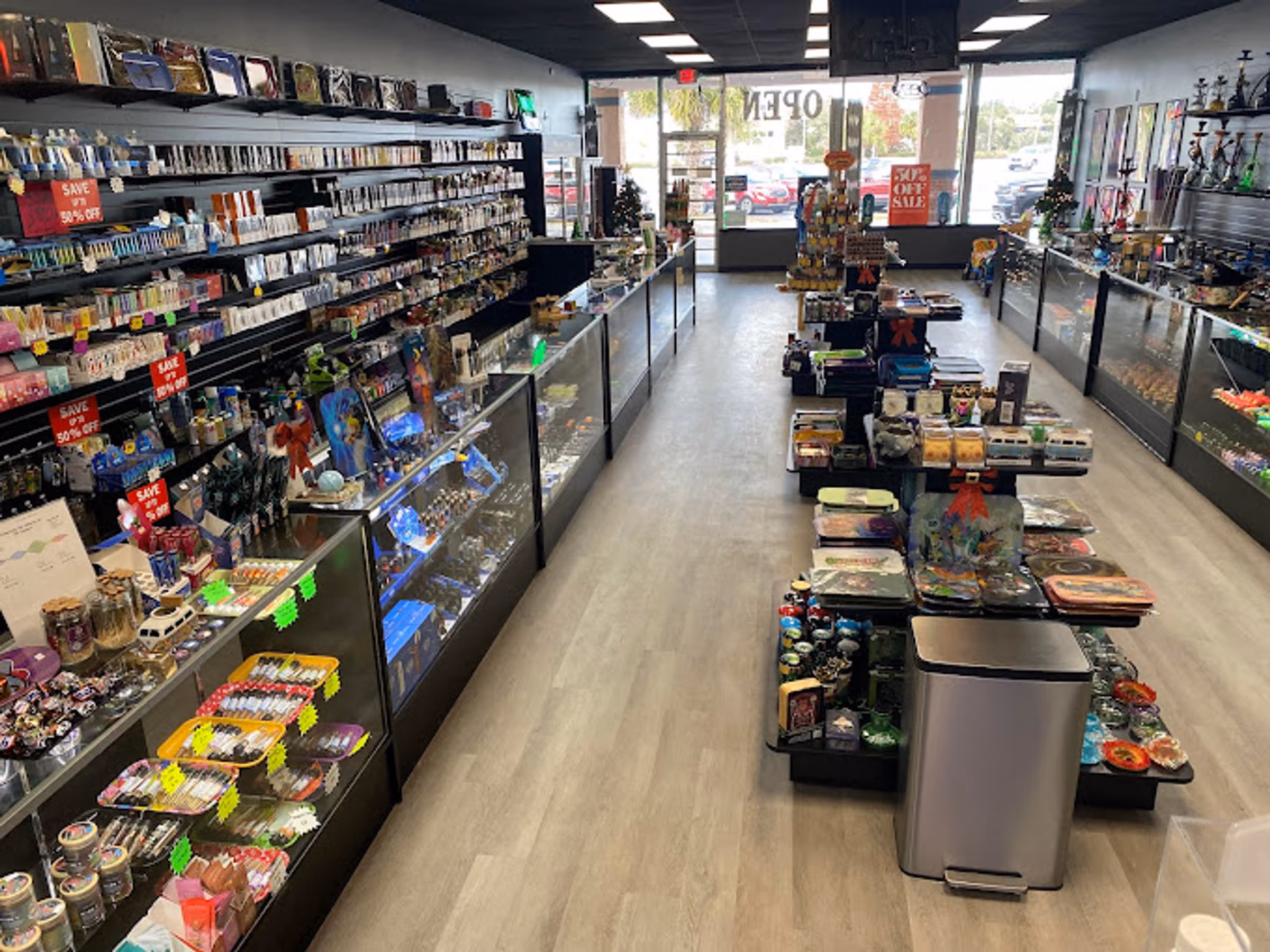 Main aisle at Metro Smoke Shop looking towards the front door on Old US Highway 441, Mount Dora